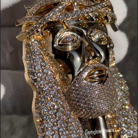 Iced Out Jesus Face Pendant with Round Diamond