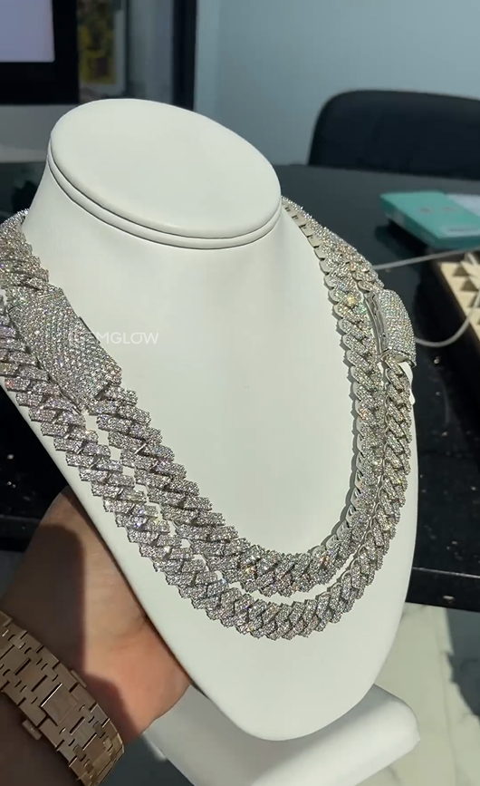 Moissanite Diamond Cuban Link Chain