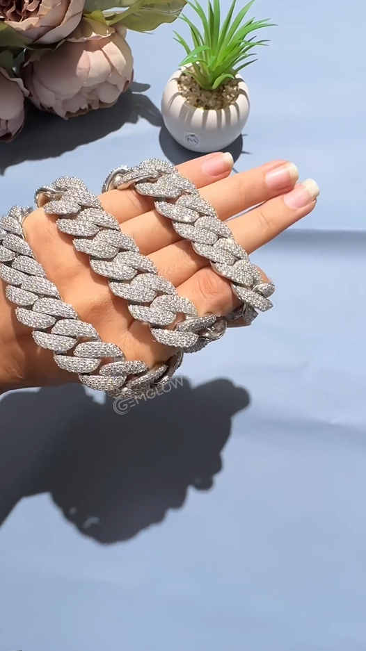 Men’s Iced Out Diamond Cuban Chain