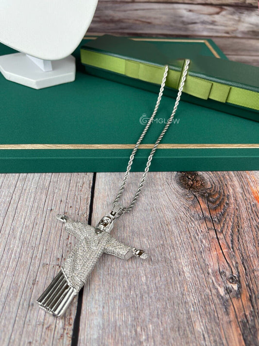 Full Jesus Pendant with Round Diamonds