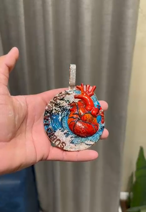 3D Heart Pendant: Iced Out Custom Streetwear Style