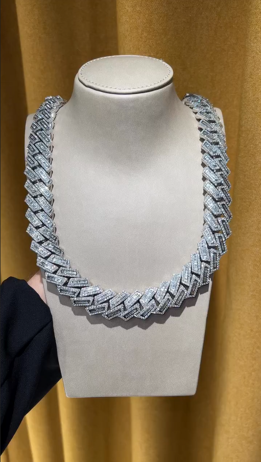 22mm Iced Out Cuban Diamond Chain 