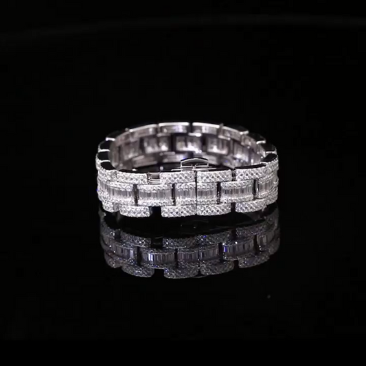 Iced Out 18mm Moissanite Cuban Bracelet