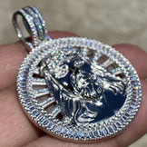 Round & Baguette VVS1 Diamond Jesus Unisex Pendant