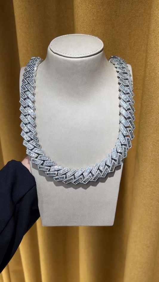 22mm Iced Out Cuban Diamond Chain 