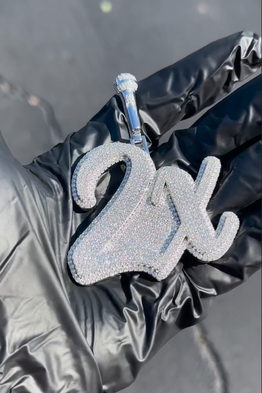 Hip hop '2X' letter pendant in 925 sterling silver with round-cut Moissanite and Cubic Zirconia stones