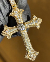Vintage Style Men's Cross Pendant