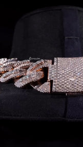 VVS Iced Out Miami Cuban Chain