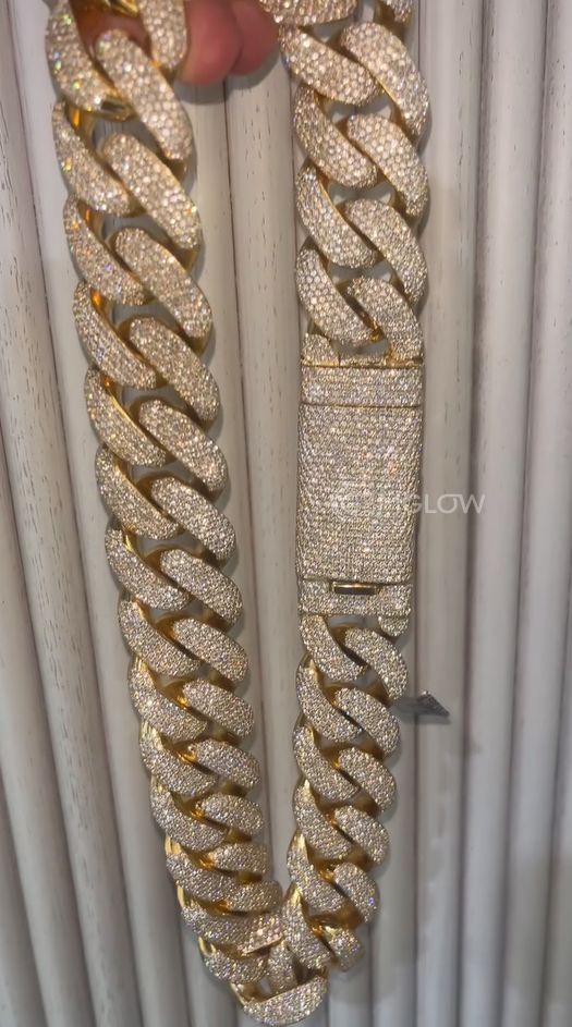 20mm Iced Out Cuban Link Chain