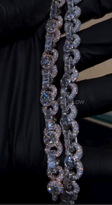 VVS Round Cut Iced Out Cuban Link Necklace