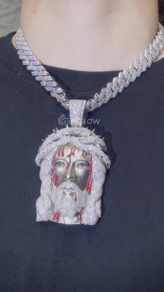 Iced Out Jesus Face Pendant in 925 Silver with Diamonds