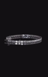 Emerald Cut Moissanite Diamond Tennis Bracelet
